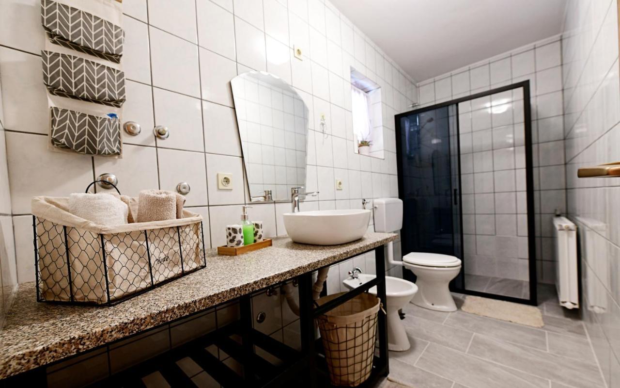 Apartments Alan Saborsko Экстерьер фото
