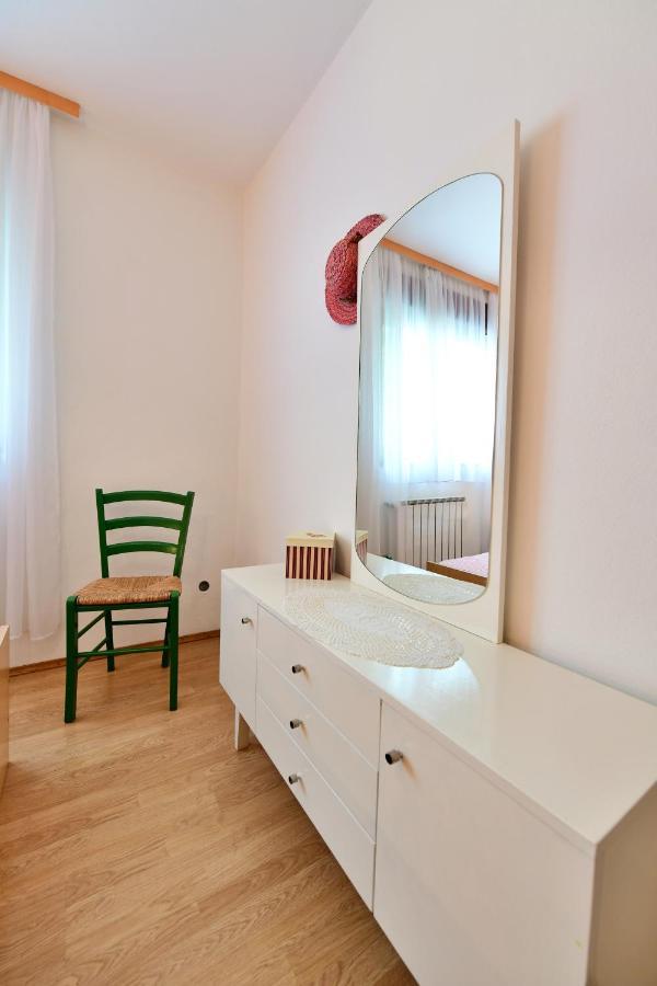 Apartments Alan Saborsko Экстерьер фото